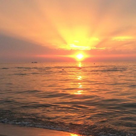 Ferienwohnung Strandmeer Rostock Bagian luar foto
